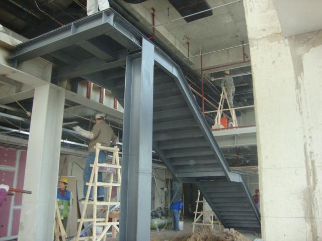 钢结构直楼梯